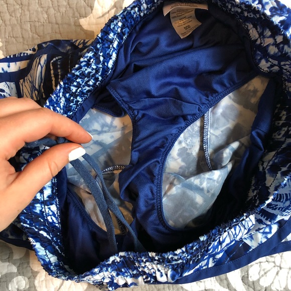 SOLD*** Danskin- Workout shorts! - Picture 4 of 6